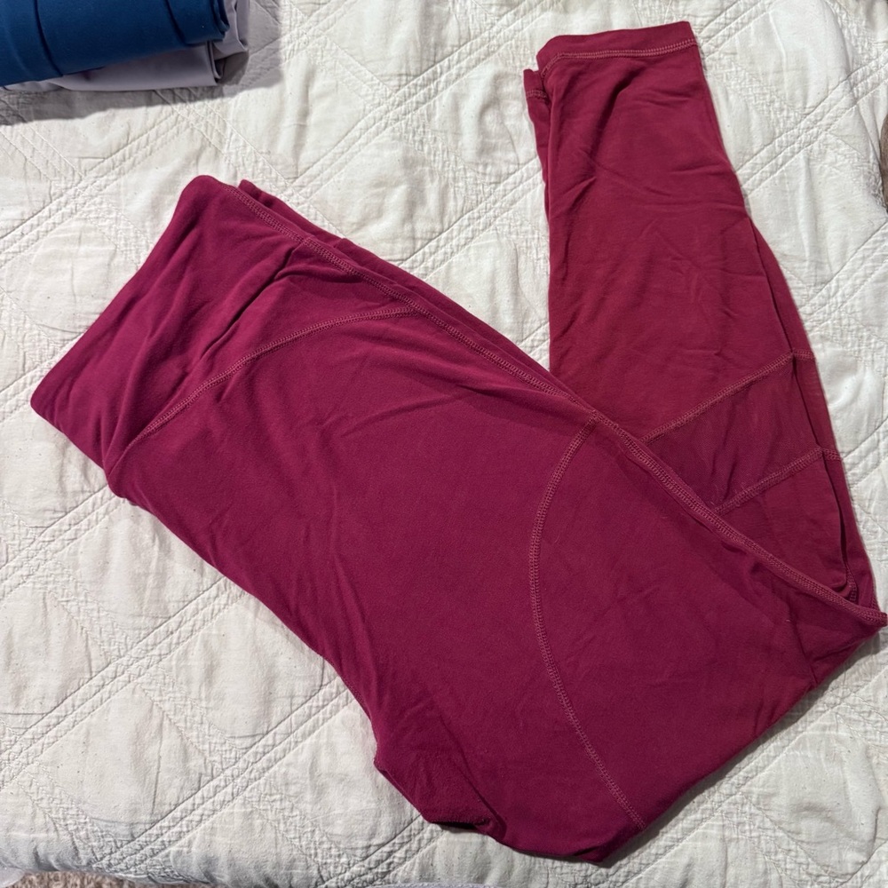 Women's Burgundy Leggings